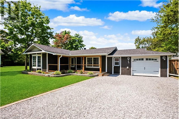 27 JOHN Street, Fenelon Falls