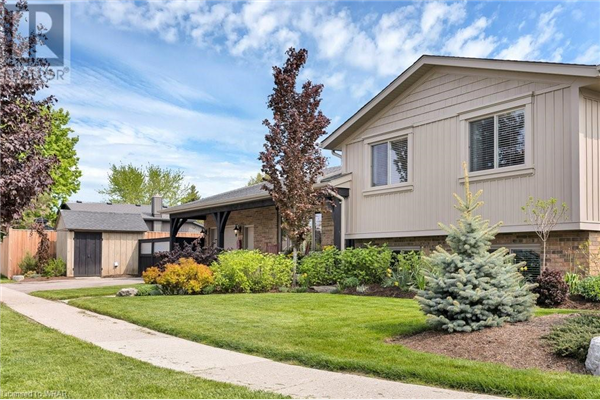 18 PEREGRINE Crescent, Elmira