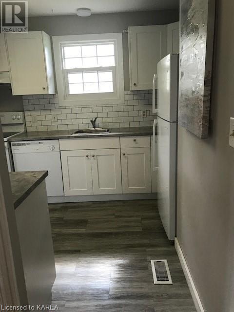 Listing 40424405 - Large Photo # 13