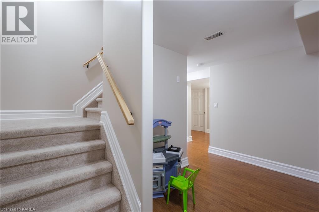 Listing 40424423 - Large Photo # 39