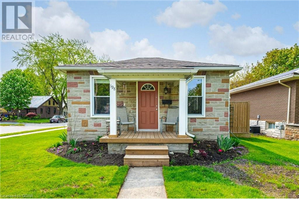 198 GARAFRAXA Street E, Fergus