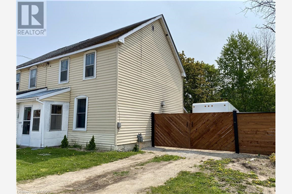 1073 3RD A Avenue E, Owen Sound