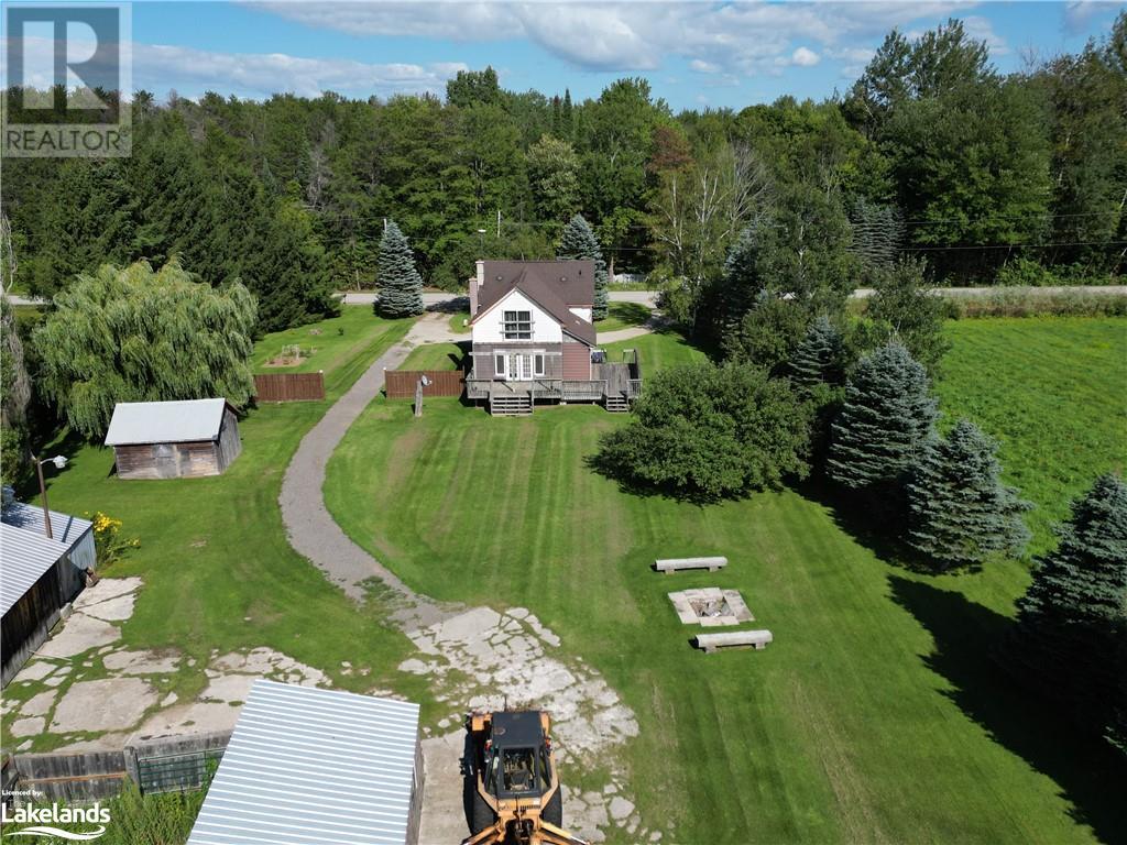 3362 3/4 SUNNIDALE Sideroad