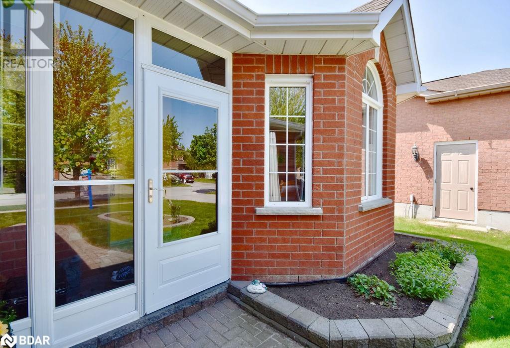 Listing 40424694 - Large Photo # 4