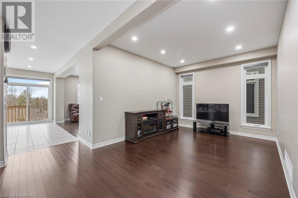 Listing 40424816 - Large Photo # 9