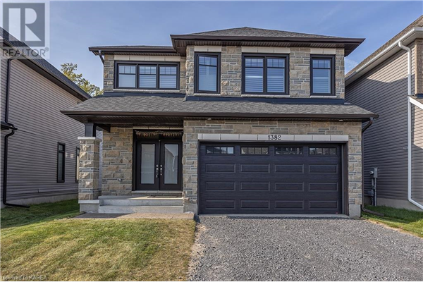 1382 MONARCH Drive, Kingston