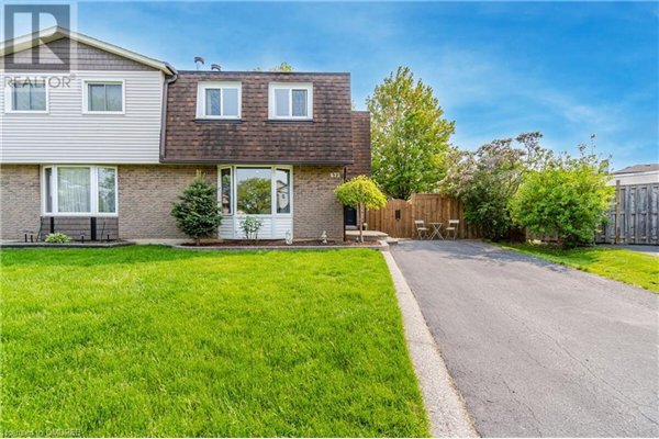 672 MCCOLL Court, Milton