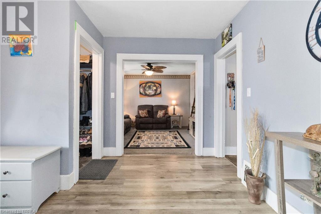 Listing 40424973 - Large Photo # 6