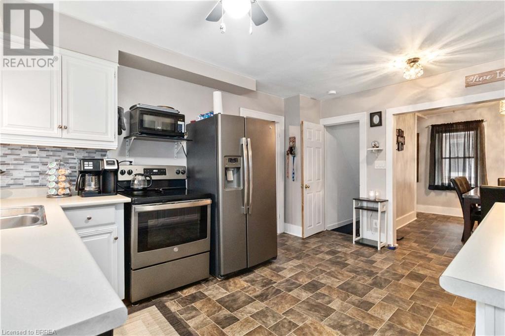 Listing 40424973 - Large Photo # 16