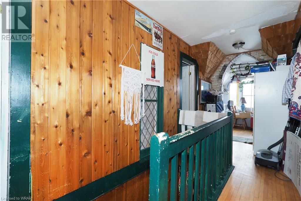 Listing 40425010 - Large Photo # 29