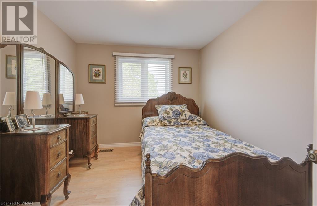 Listing 40425080 - Large Photo # 24