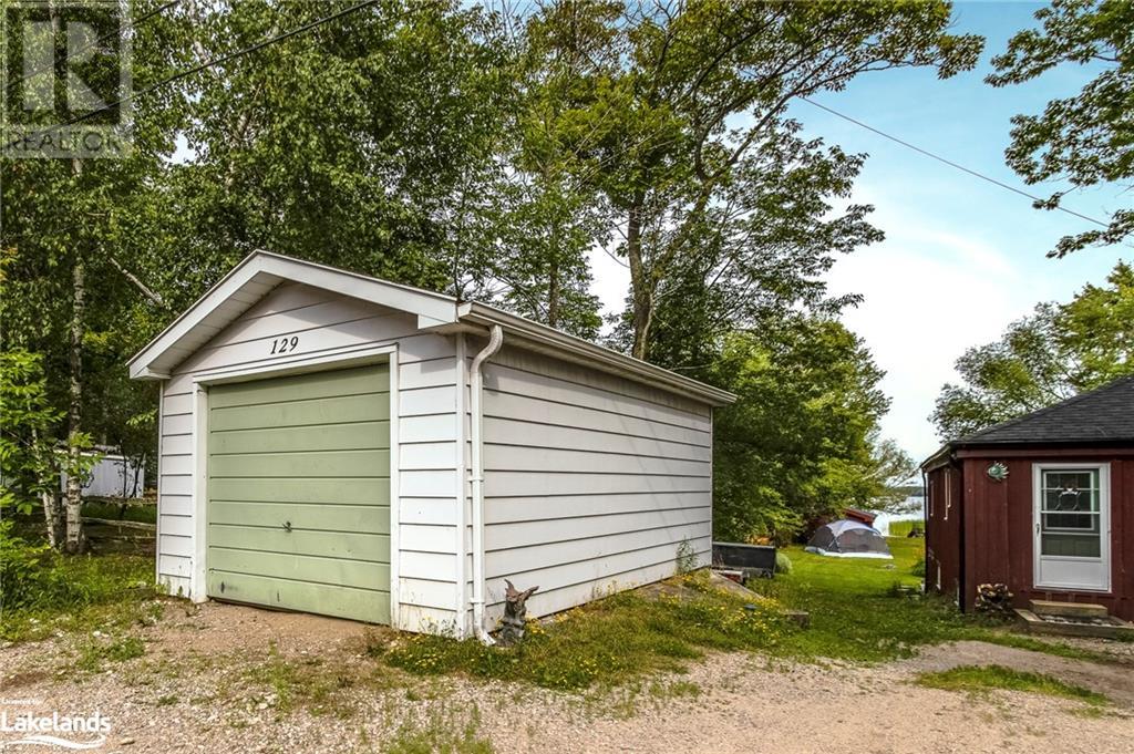 129 SILVER BIRCH Crescent