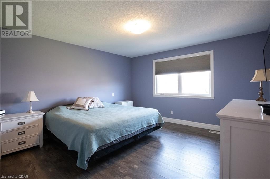 Listing 40425175 - Large Photo # 20