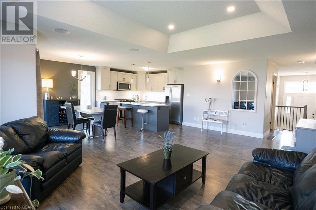 Listing 40425175 - Large Photo # 10