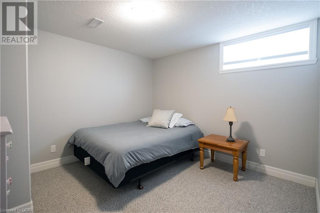 Listing 40425175 - Large Photo # 35