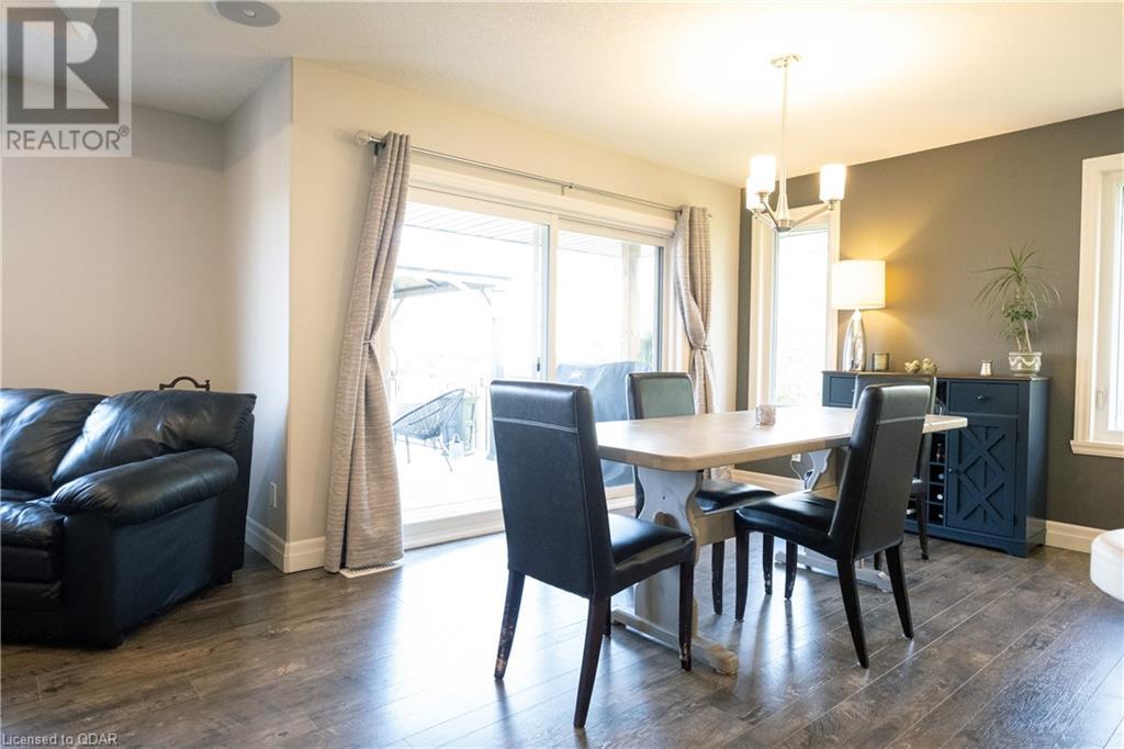 Listing 40425175 - Large Photo # 19