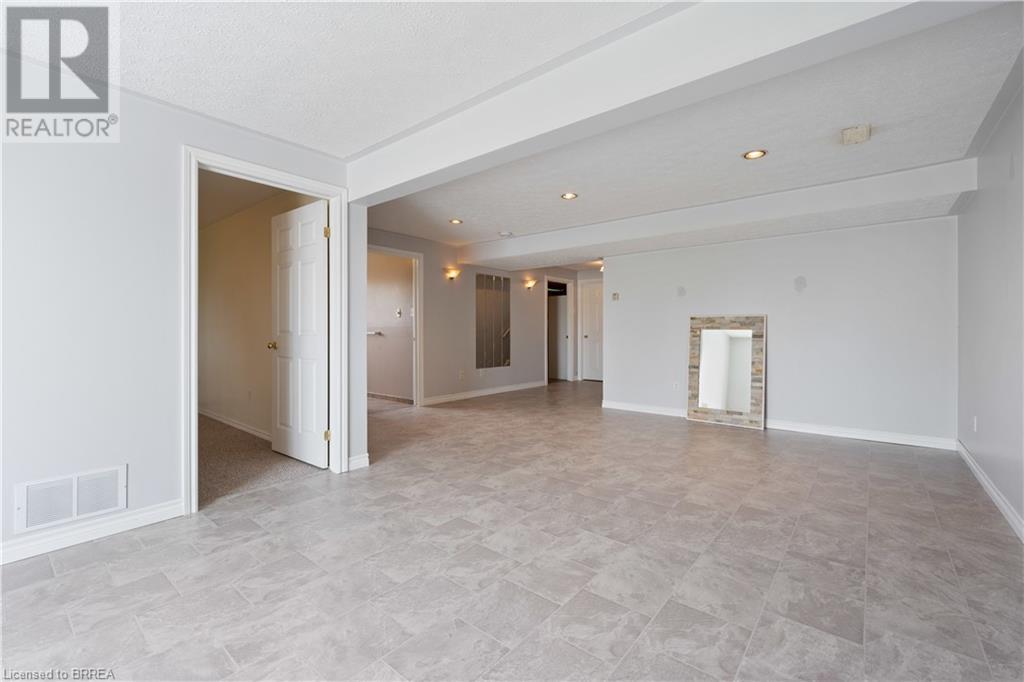 Listing 40425313 - Large Photo # 22