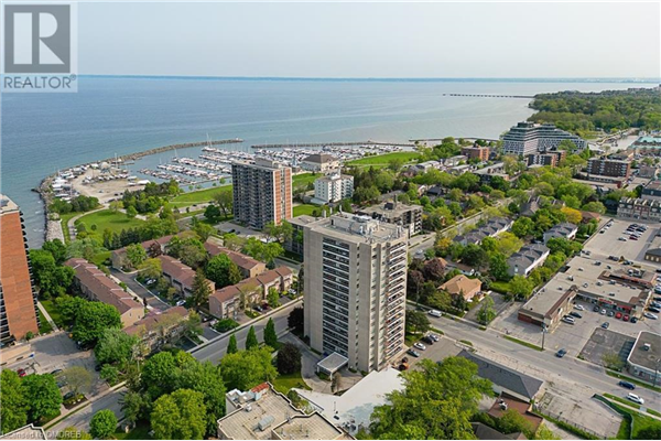2263 MARINE Drive Unit# 1204, Oakville