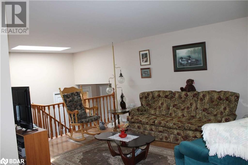Listing 40425396 - Large Photo # 4