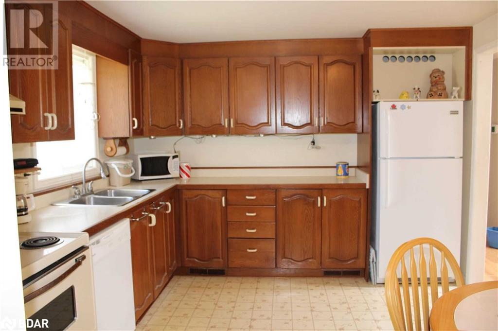 Listing 40425396 - Large Photo # 9