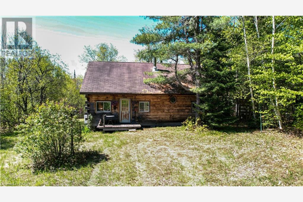 2886 AIRPORT Road W, Highland Grove