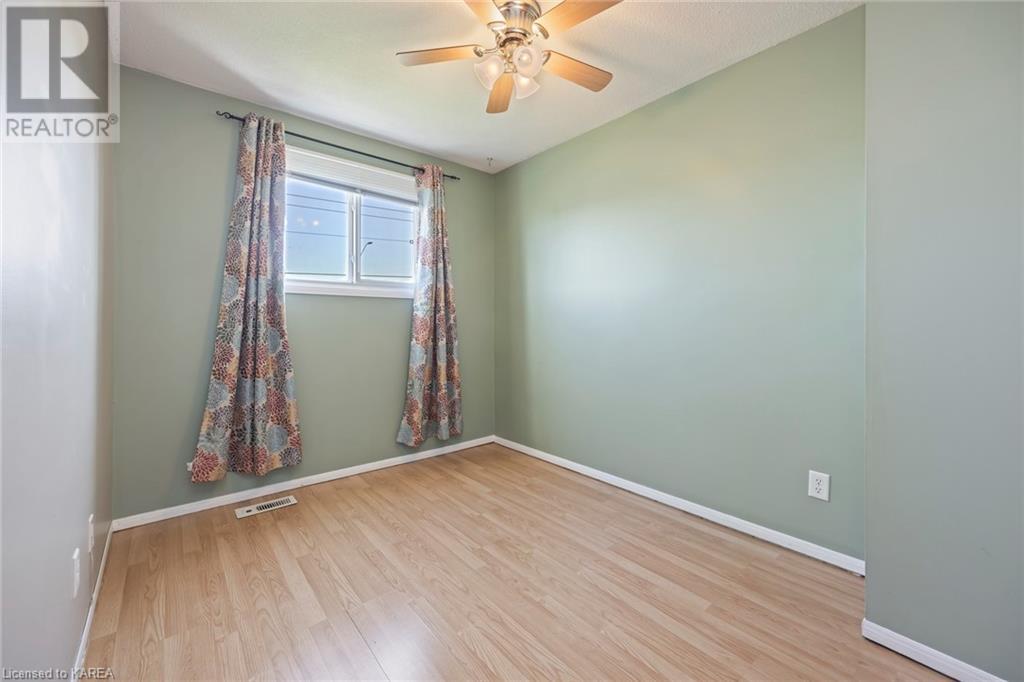 Listing 40425619 - Large Photo # 17