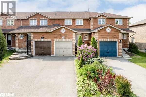 135 COURTNEY Crescent, Barrie