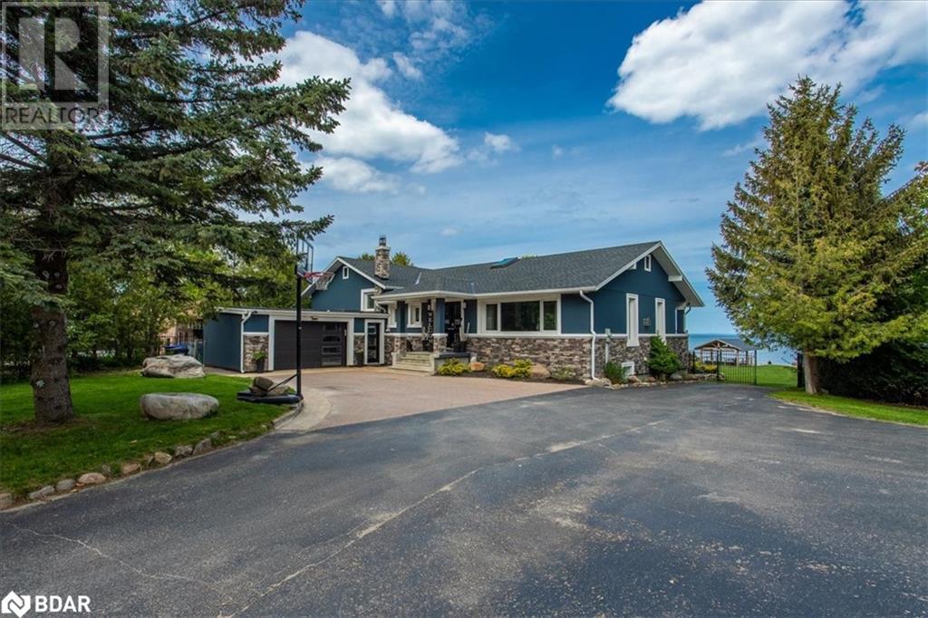 35 INDIAN Trail, Collingwood