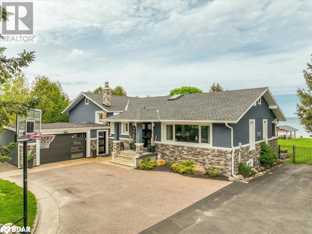 35 INDIAN Trail, Collingwood