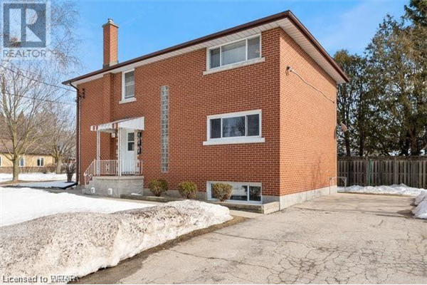 115 ROXBOROUGH Avenue, Kitchener