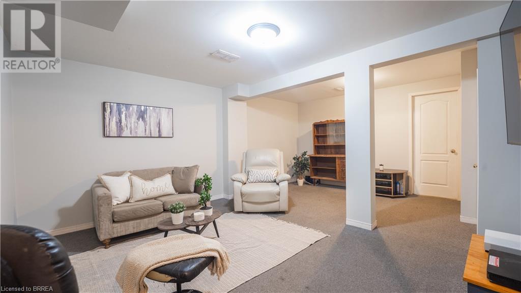Listing 40425813 - Large Photo # 17