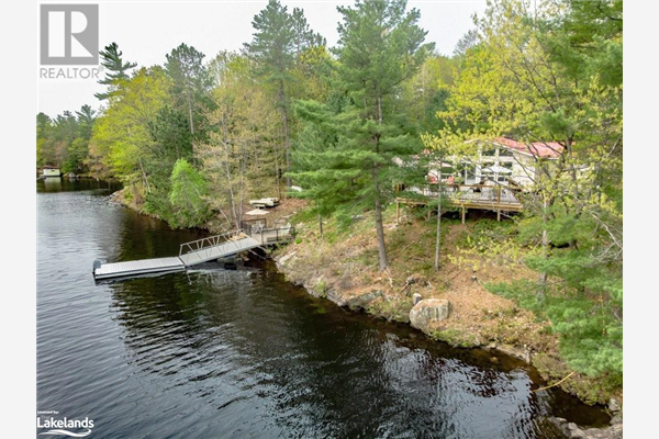 1076 THANKSGIVING ROCK Way, Gravenhurst