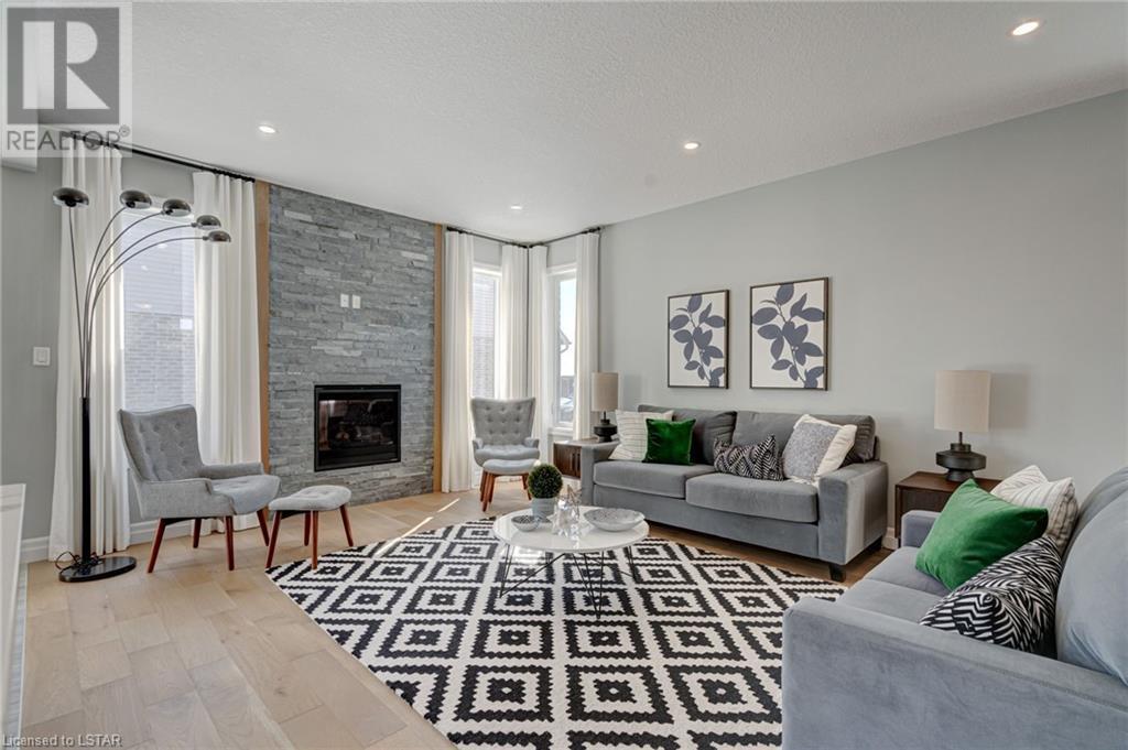 Listing 40426179 - Large Photo # 8