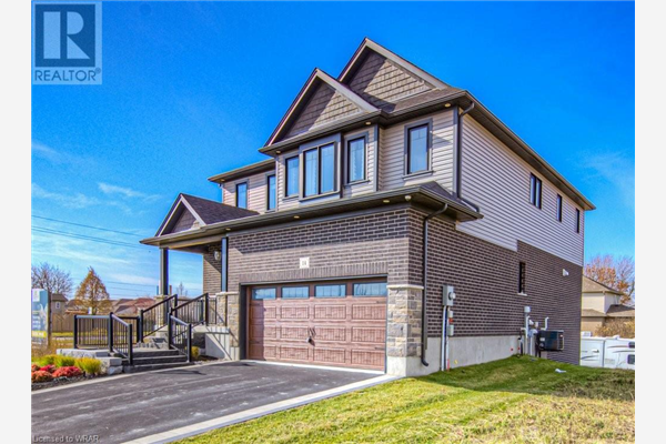 14 KISSING BRIDGE Drive, Elmira