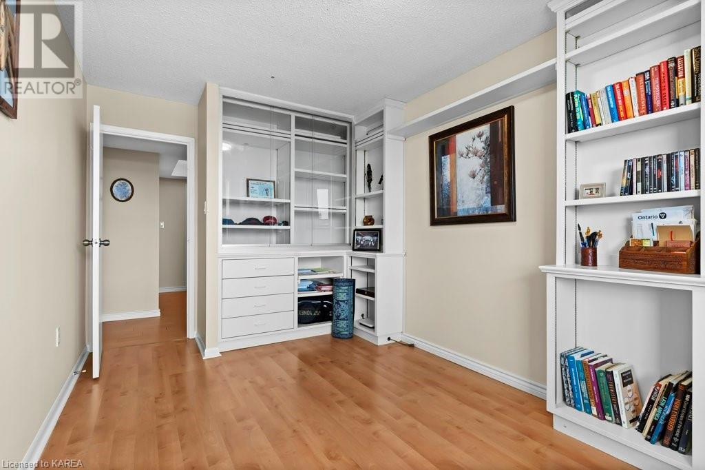 Listing 40426268 - Large Photo # 22