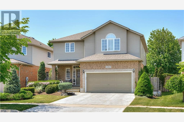 748 CHESAPEAKE Drive, Waterloo