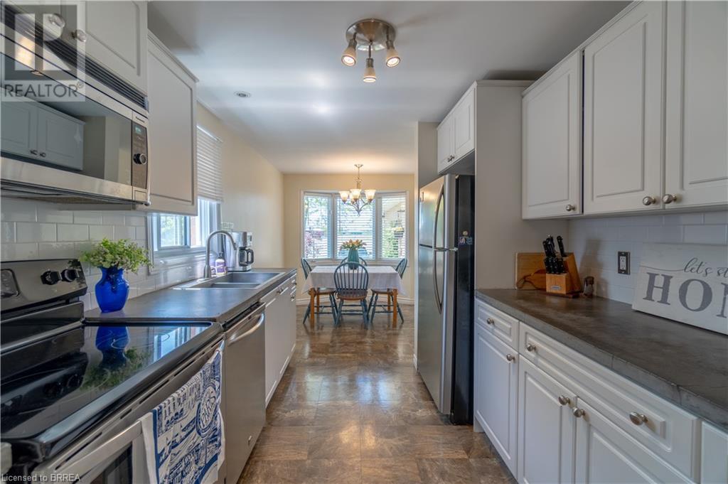 Listing 40426494 - Large Photo # 6