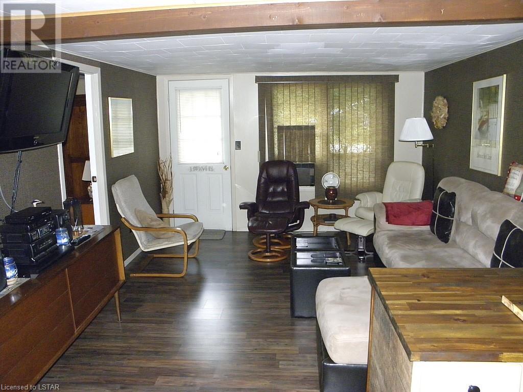 Listing 40426509 - Large Photo # 6