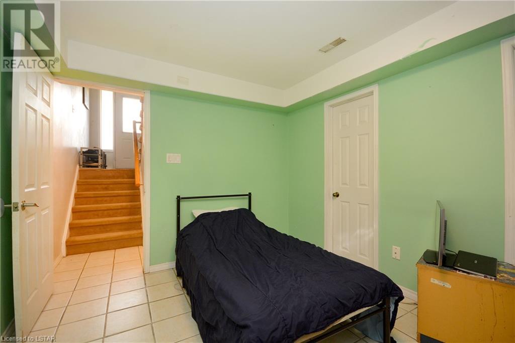Listing 40426519 - Large Photo # 32