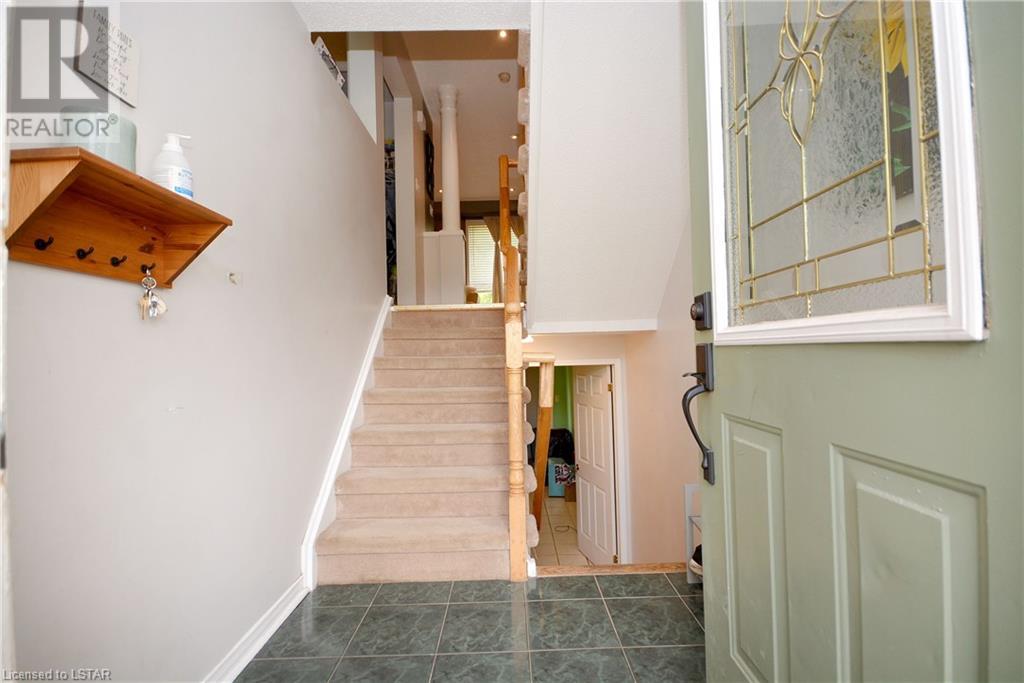 Listing 40426519 - Large Photo # 6