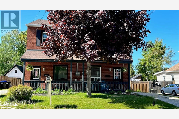 323 & 321 SECOND Street, Collingwood