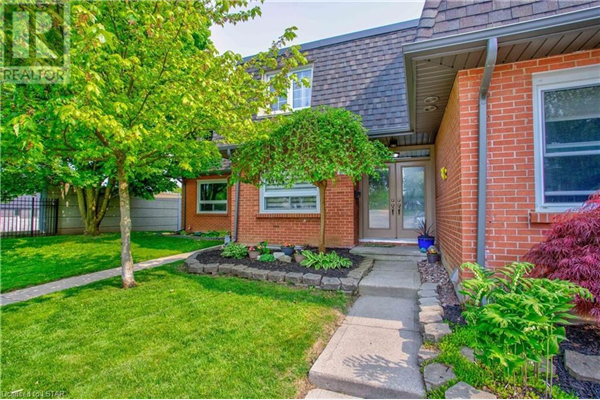136 HOMESTEAD Crescent, London