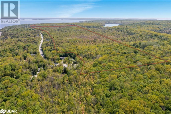 2442 CHAMPLAIN Road, Tiny
