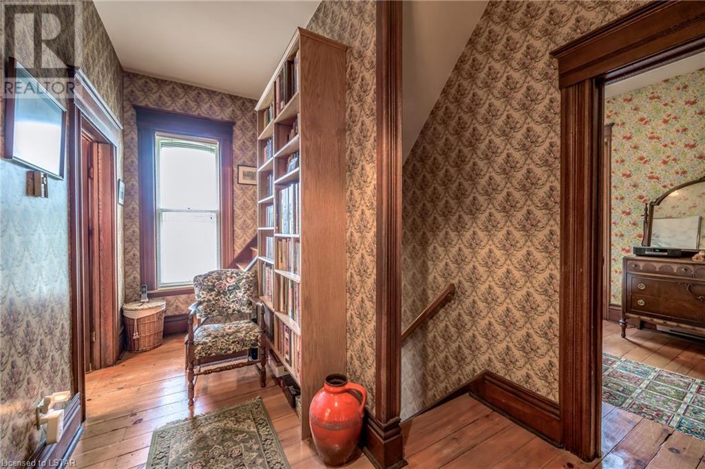 Listing 40427673 - Large Photo # 32