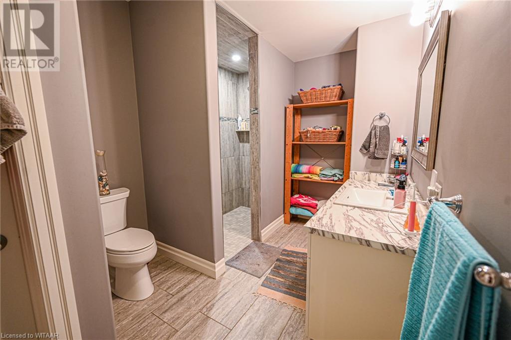 Listing 40427790 - Large Photo # 22