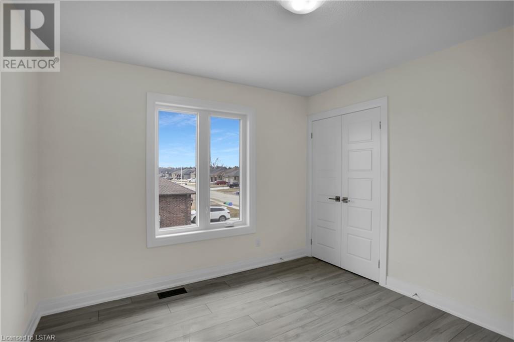 Listing 40427963 - Large Photo # 10