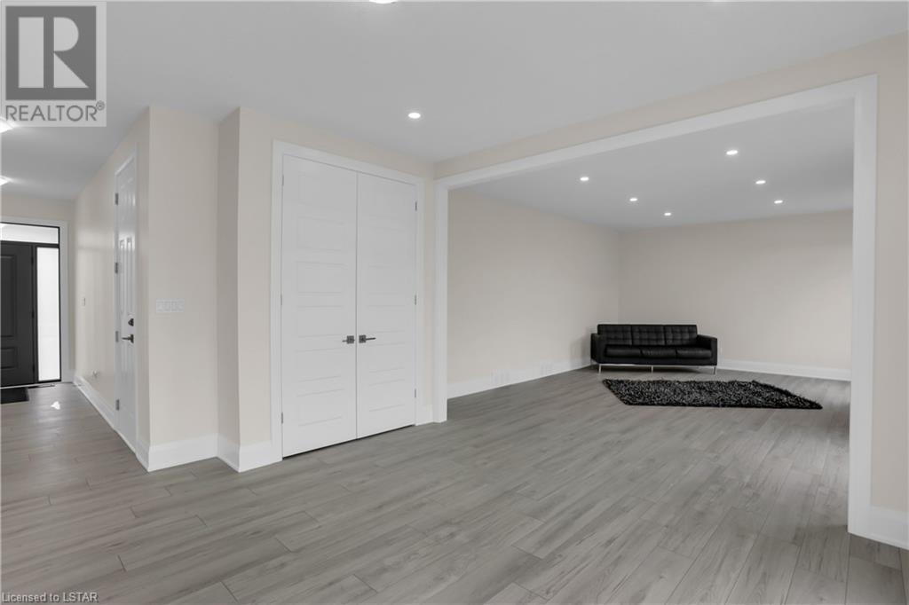 Listing 40427963 - Large Photo # 39