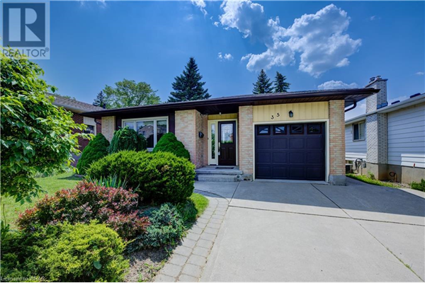 35 TOYNBEE Crescent, Kitchener