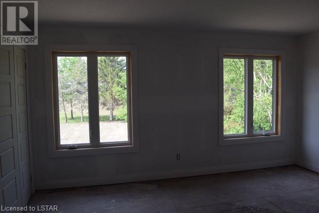 Listing 40428012 - Large Photo # 12