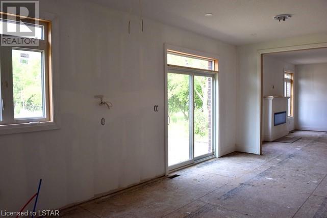 Listing 40428012 - Large Photo # 7